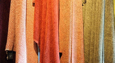 Chenille- Kissen, Decken